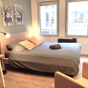 Let's - Le Jules -part Dieu Wifi , Villeurbanne France